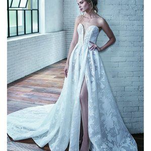 Badgley Mischka Aline Wedding dress